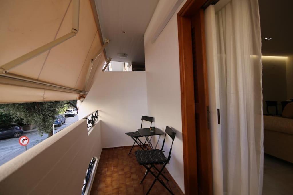 Eclectic Apartment Near Downtown Heraklion (Crete) Exterior foto